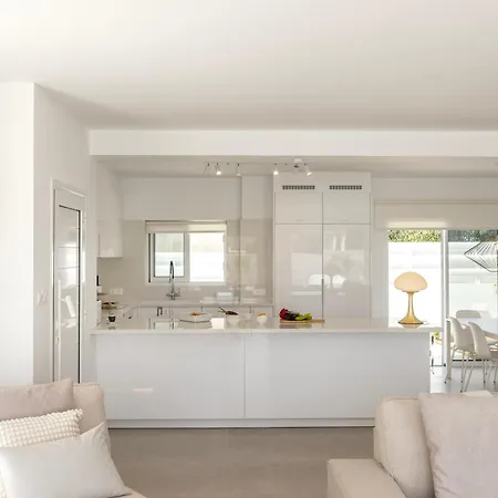 Sunnyvillas-3br New Modern Villa-private Pool-blg Paralimni