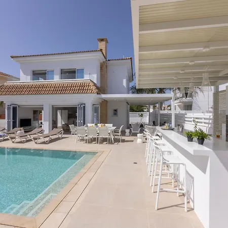 Sunnyvillas-3br New Modern Villa-private Pool-blg Villa