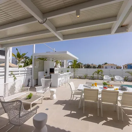 Sunnyvillas-3br New Modern Villa-private Pool-blg Villa