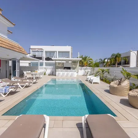 Sunnyvillas-3br New Modern Villa-private Pool-blg Paralimni