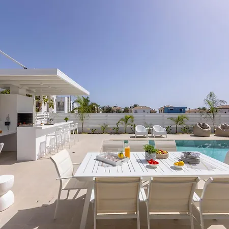 Sunnyvillas-3br New Modern Villa-private Pool-blg