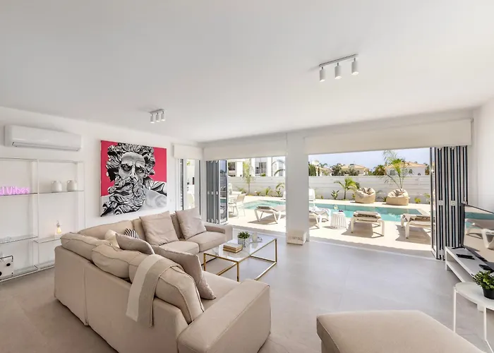 Sunnyvillas-3br New Modern Villa-private Pool-blg Paralímni