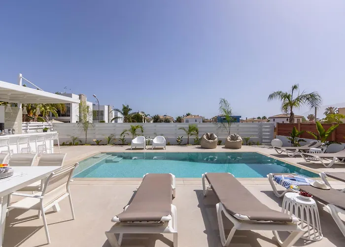 Sunnyvillas-3br New Modern Villa-private Pool-blg *