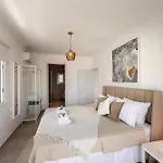 Villa Sunnyvillas-3br New Modern Villa-private Pool-blg *