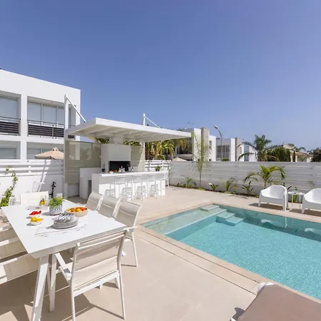 Sunnyvillas-3br New Modern Villa-private Pool-blg